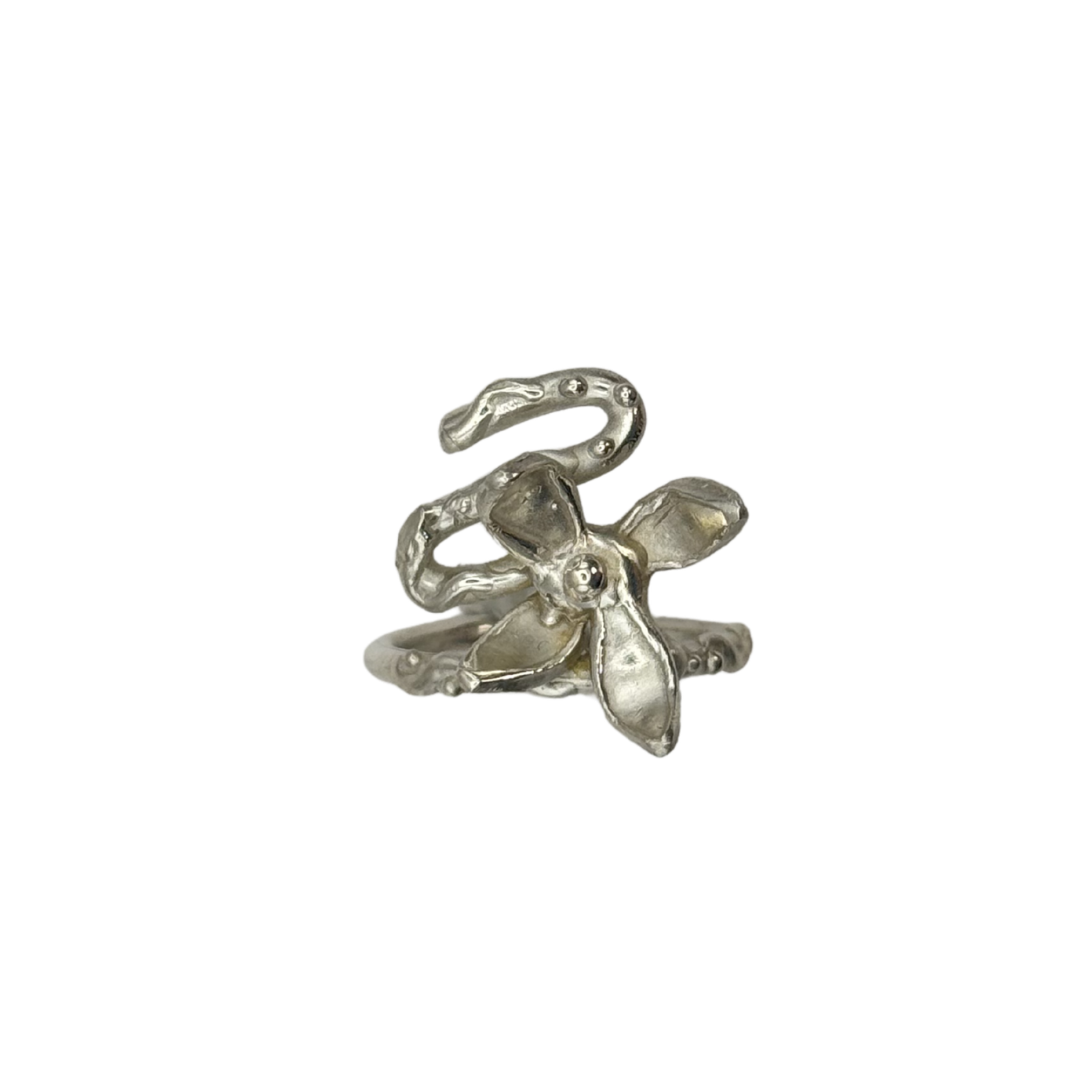 Bouquet Ring (Size 6.75)