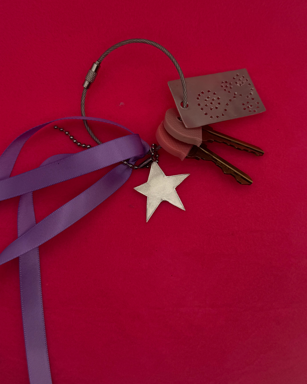 Houseguest - Star Charm (Made To Order)
