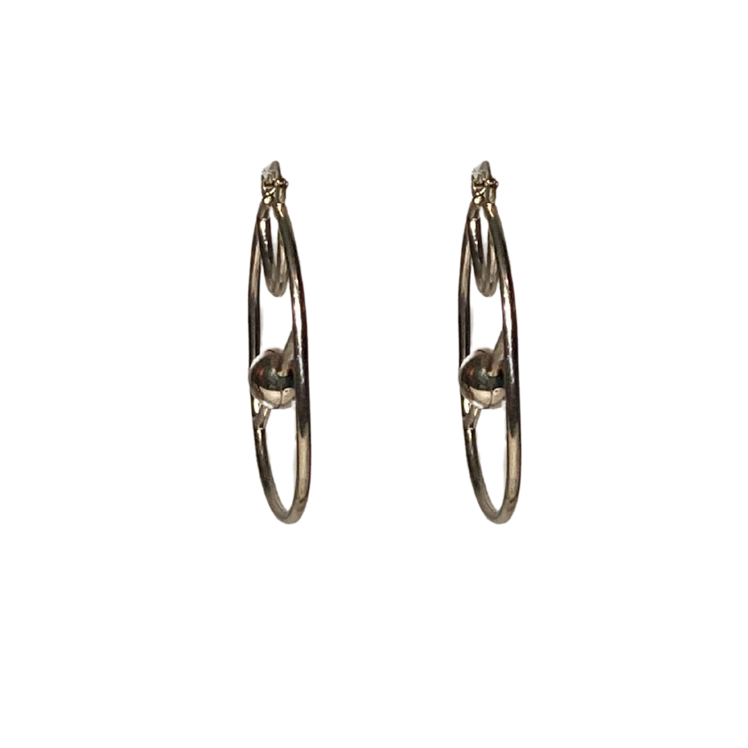 Silver Protozoa Earring (Not Handmade)