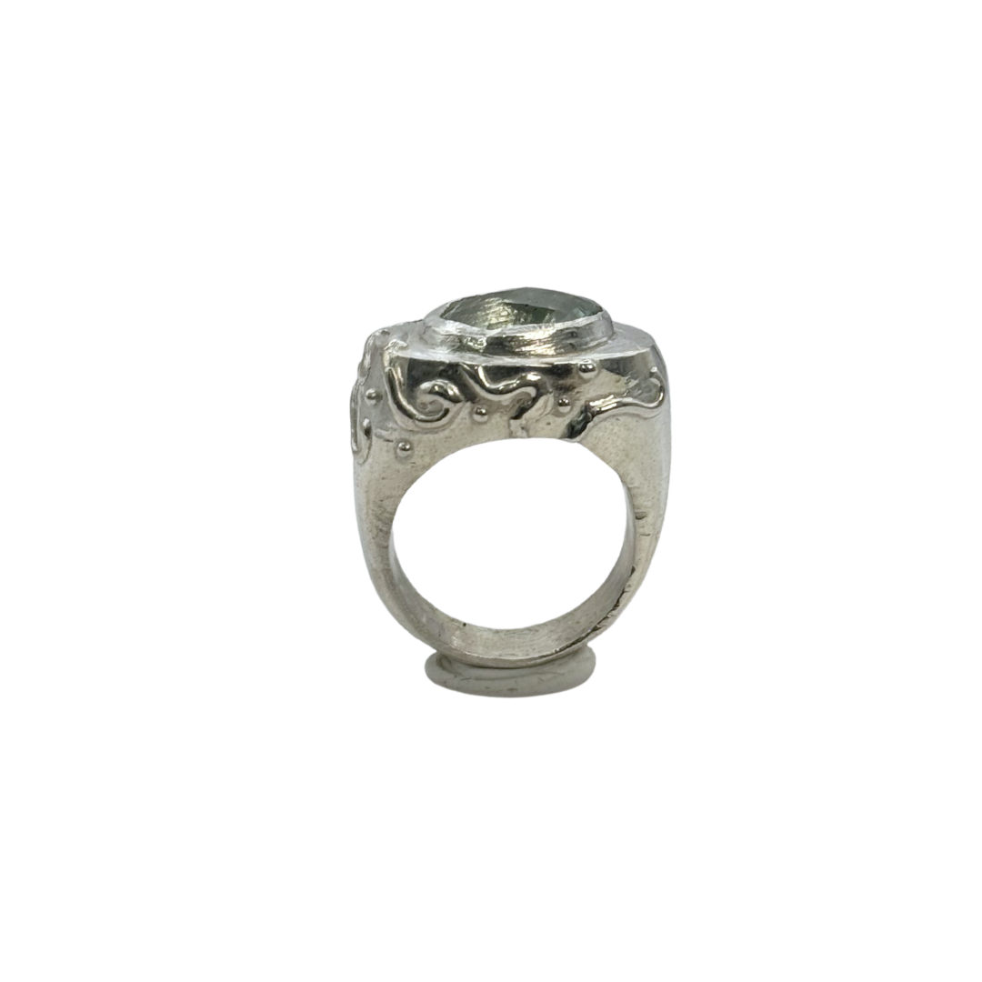 Wreath Ring (Size 6.75)