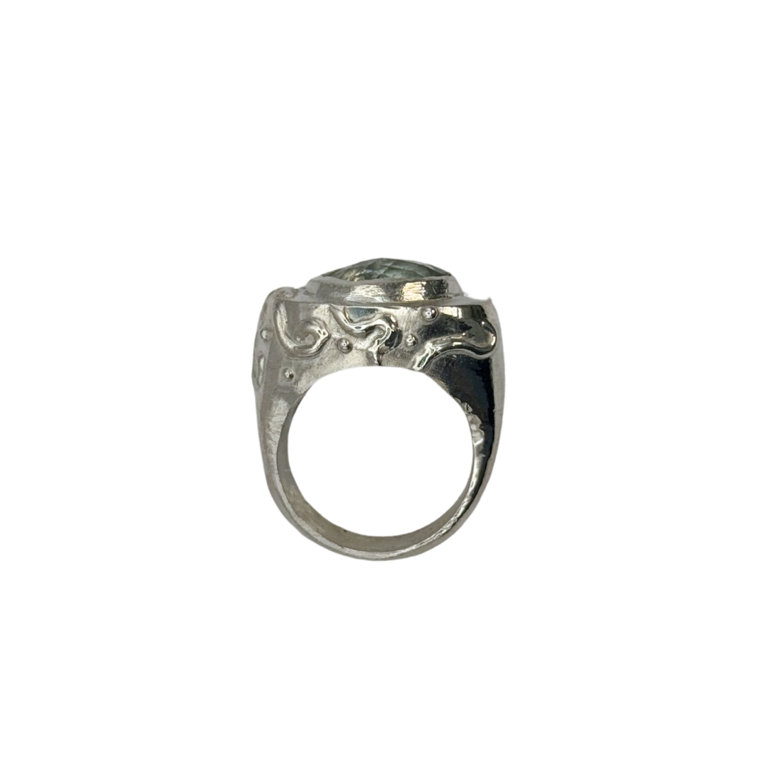 Wreath Ring (Size 6.75)