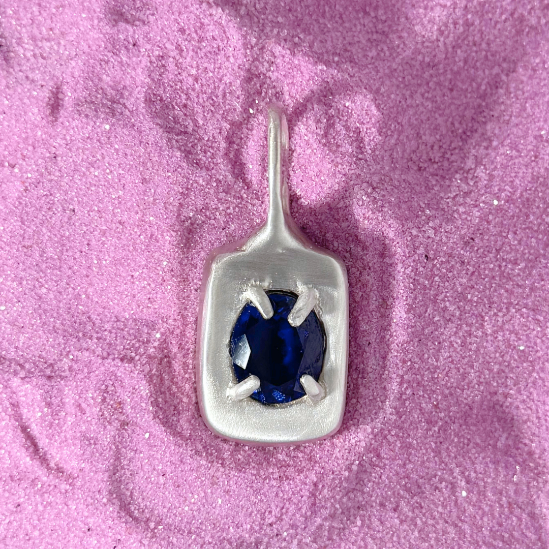 Mystic Charm (Blue Sapphire)